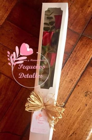 Caja plana 3 rosas